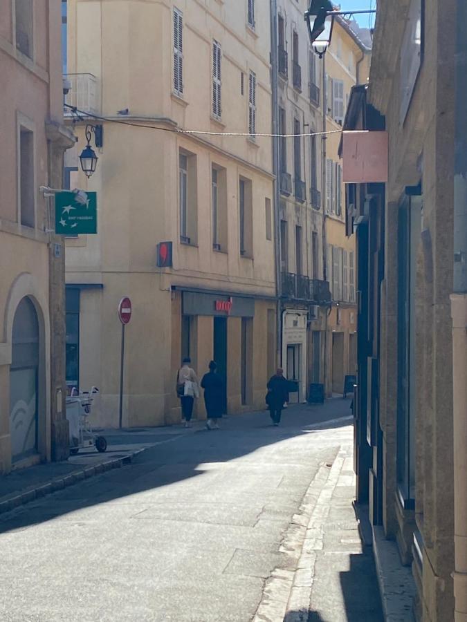 Appartement Climatise Dans Le Centre Historique D'Aix En Provence エクス＝アン＝プロヴァンス エクステリア 写真