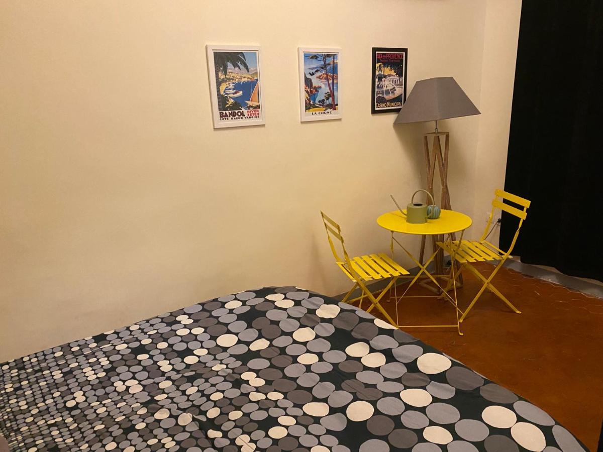 Appartement Climatise Dans Le Centre Historique D'Aix En Provence エクス＝アン＝プロヴァンス エクステリア 写真